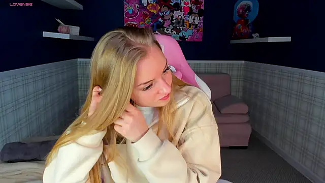 Barbie Lis online show from November 30, 2025, 1:28 am