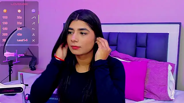 Snapshot of ZiaCalifa chatting on September 22, 2025, 11:49 am ZiaCalifa online show from September 22, 2025, 11:49 am