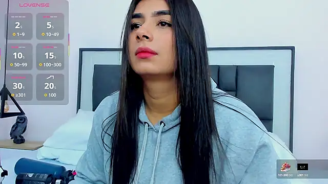 Snapshot of ZiaCalifa chatting on October 7, 2025, 11:22 am ZiaCalifa online show from October 7, 2025, 11:22 am