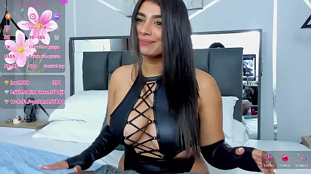 Snapshot of ZiaCalifa chatting on March 4, 2025, 4:20 pm ZiaCalifa online show from March 4, 2025, 4:20 pm