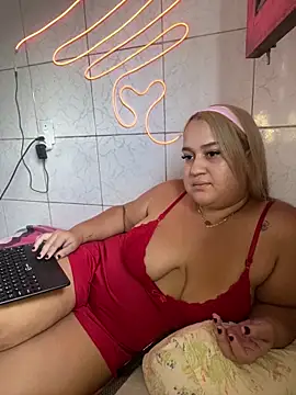 MinaBoss online show from March 14, 2025, 7:12 pm