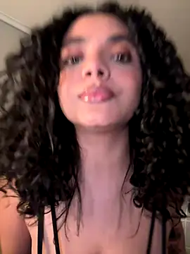 Mariecurl online show from November 23, 2025, 4:50 pm