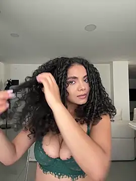 Mariecurl online show from March 19, 2026, 9:04 pm