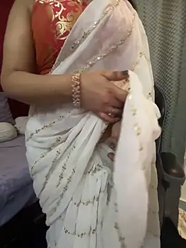 LuscousPussy online show from November 4, 2025, 7:50 pm