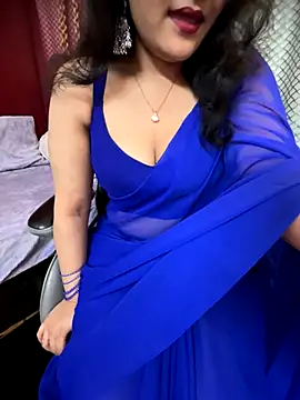 LuscousPussy online show from November 3, 2025, 6:33 pm