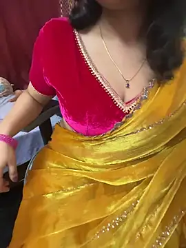 LuscousPussy online show from November 26, 2025, 6:52 pm