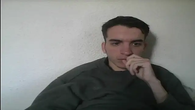 Tombgy07 online show from February 14, 2025, 3:05 pm