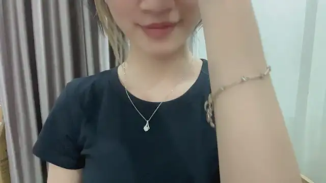 Snapshot of Your-Sunshine chatting on February 16, 2025, 7:49 pm Your-Sunshine online show from February 16, 2025, 7:49 pm