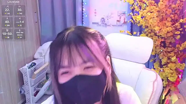 Snapshot of Your-Sunshine chatting on February 3, 2025, 7:21 pm Your-Sunshine online show from February 3, 2025, 7:21 pm