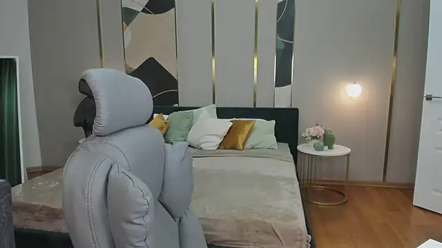 anita blairr online show from February 18, 2026, 1:14 am