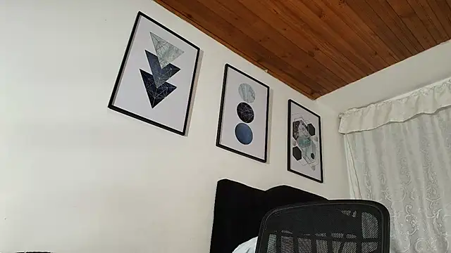 sam her online show from December 21, 2025, 12:24 am