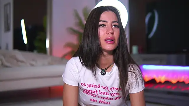 Snapshot of Abbela_White chatting on May 29, 2026, 6:30 am Abbela White online show from May 29, 2026, 6:30 am