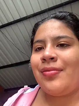 moncerrat luna online show from March 11, 2025, 8:53 pm