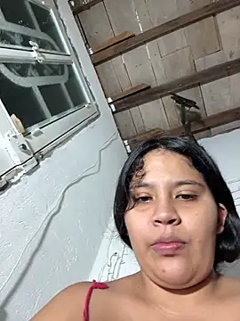 moncerrat luna online show from March 15, 2026, 2:29 am