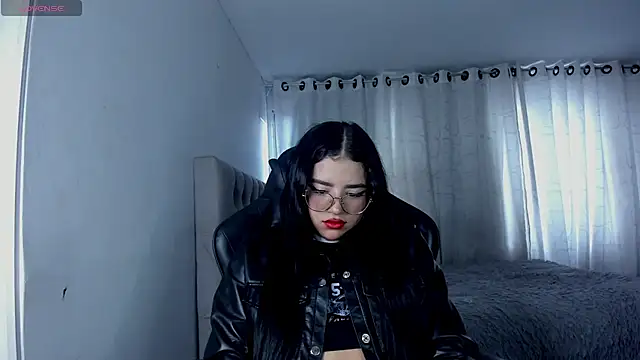 aliice walker  online show from June 18, 2026, 9:42 pm