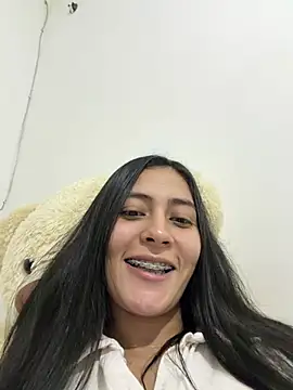 Sophie  Foxxx online show from March 18, 2026, 9:26 pm