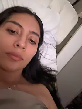 Snapshot of Sophie__Foxxx chatting on September 23, 2025, 2:18 am Sophie Foxxx online show from September 23, 2025, 2:18 am