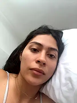 Snapshot of Sophie__Foxxx chatting on September 18, 2025, 4:43 pm Sophie Foxxx online show from September 18, 2025, 4:43 pm