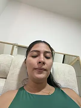 Sophie  Foxxx online show from March 16, 2026, 8:33 pm