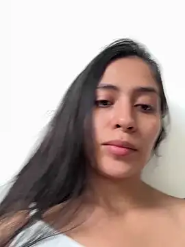 Snapshot of Sophie__Foxxx chatting on March 20, 2025, 1:59 pm Sophie Foxxx online show from March 20, 2025, 1:59 pm