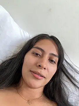 Snapshot of Sophie__Foxxx chatting on October 7, 2025, 7:59 pm Sophie Foxxx online show from October 7, 2025, 7:59 pm