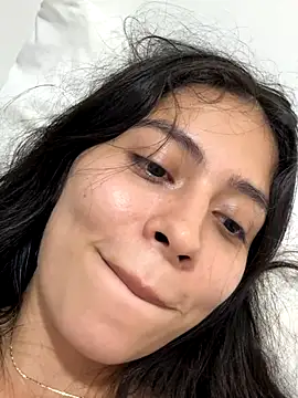 Snapshot of Sophie__Foxxx chatting on October 8, 2025, 8:05 am Sophie Foxxx online show from October 8, 2025, 8:05 am