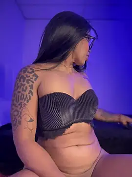 Charly  online show from January 14, 2026, 5:11 am