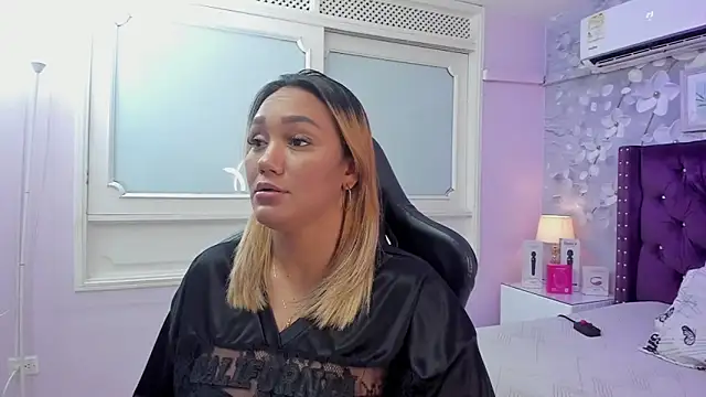 Snapshot of dalila_salazar chatting on May 20, 2026, 2:41 am dalila salazar online show from May 20, 2026, 2:41 am