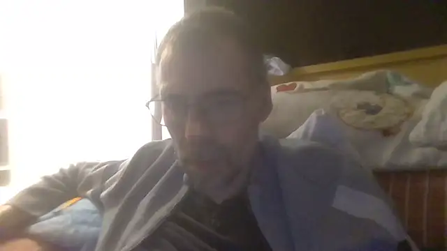 ptitcanard60600 online show from November 5, 2025, 10:35 pm