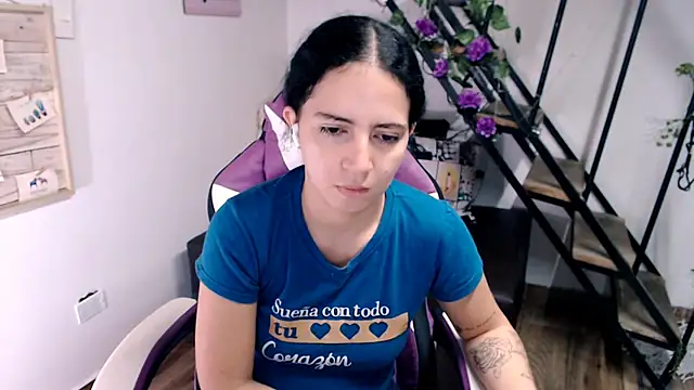 samantha baby  online show from February 2, 2026, 3:33 pm