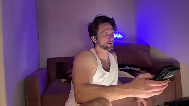 alexmannd online show from November 4, 2025, 4:16 am