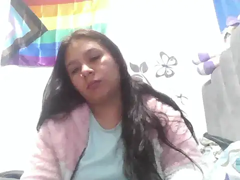 Snapshot of Charis_21 chatting on April 28, 2026, 11:20 pm Charis 21 online show from April 28, 2026, 11:20 pm