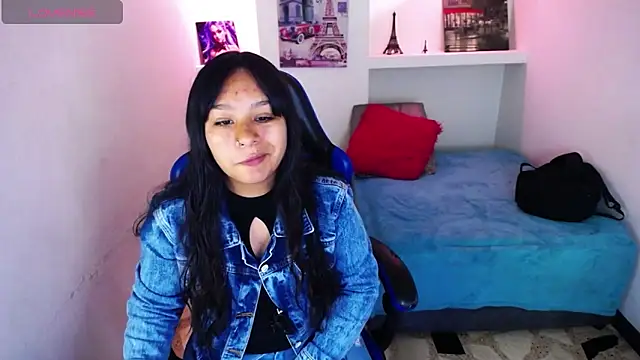 Charis 21 online show from October 25, 2025, 1:27 am