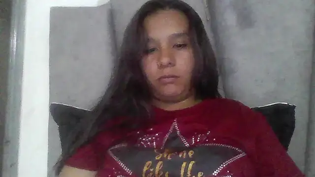 Snapshot of Charis_21 chatting on July 2, 2026, 12:44 am Charis 21 online show from July 2, 2026, 12:44 am