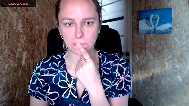 Snapshot of las_sweet chatting on June 25, 2026, 2:44 pm las sweet online show from June 25, 2026, 2:44 pm