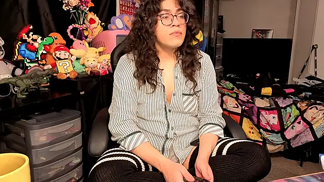 ShinyCherub online show from October 29, 2025, 12:20 am