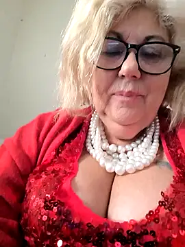 Snapshot of Merilulla chatting on December 17, 2025, 1:05 pm Merilulla online show from December 17, 2025, 1:05 pm