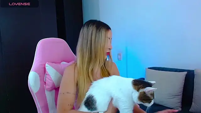 im grecia online show from February 2, 2026, 9:14 pm