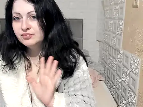 Snapshot of Lillian2 chatting on March 3, 2025, 5:26 am Lillian2 online show from March 3, 2025, 5:26 am