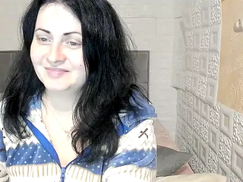 Snapshot of Lillian2 chatting on March 11, 2025, 4:08 am Lillian2 online show from March 11, 2025, 4:08 am