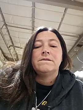 angelbaby1998 online show from February 17, 2025, 7:01 pm