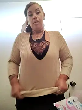 assonphatphat online show from November 23, 2025, 10:09 pm