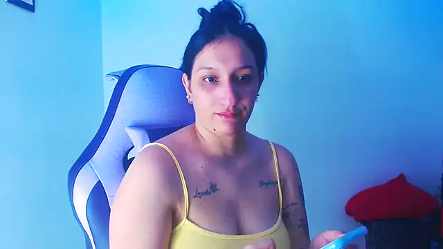 Snapshot of liz_dirty chatting on January 18, 2026, 10:24 pm liz dirty online show from January 18, 2026, 10:24 pm