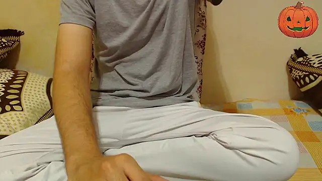 Alexdelarge323 online show from October 6, 2025, 11:22 am