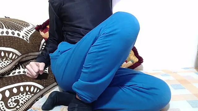 Alexdelarge323 online show from March 10, 2026, 1:48 pm