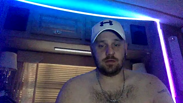 BlueEyedGuyPNW online show from May 18, 2026, 6:12 pm