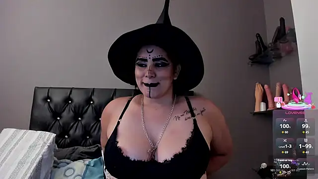 Snapshot of MariaGaitan chatting on October 19, 2025, 9:06 pm MariaGaitan online show from October 19, 2025, 9:06 pm