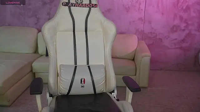 Jasmine Flow online show from April 18, 2026, 7:22 am