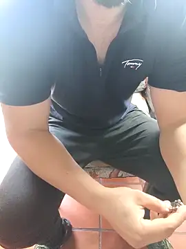 Blanco2023 online show from February 12, 2026, 5:02 pm