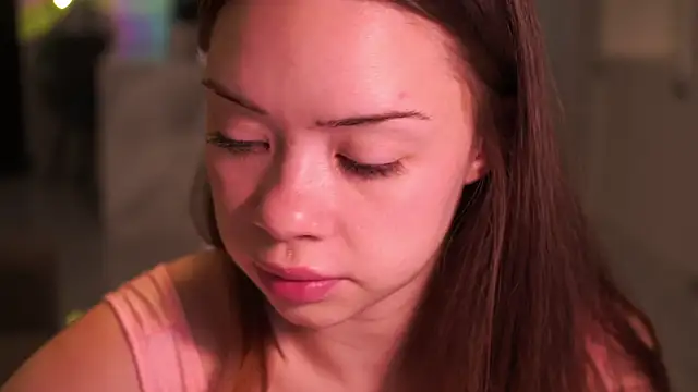 Snapshot of VixenMia chatting on February 17, 2026, 3:26 am VixenMia online show from February 17, 2026, 3:26 am